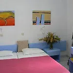 Alma Thera Boutique Hotel apartamentowy Perissa (Santorini)