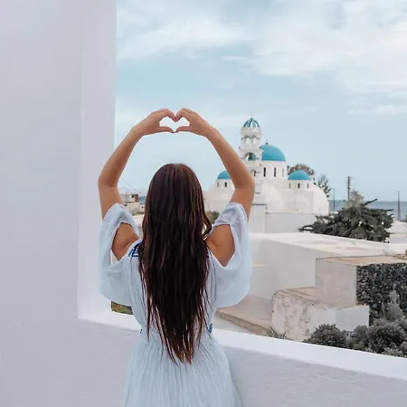 Alma Thera Boutique 4* Perissa (Santorini)