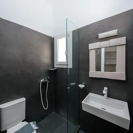 Alma Thera Boutique 4* Perissa (Santorini)