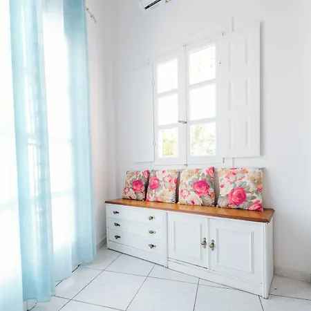 Alma Thera Boutique מלון דירות פריסה