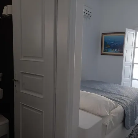 Three Harites Hotel apartamentowy 3*