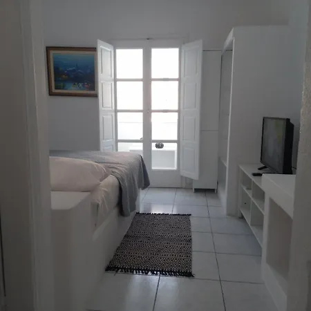 아파트호텔 Alma Thera Boutique Rooms - Perissa Santorini 페리사